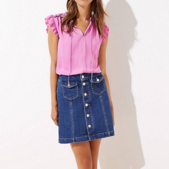 LOFT Dresses & Skirts - NWT LOFT Button-Front Denim Skirt - Size 4